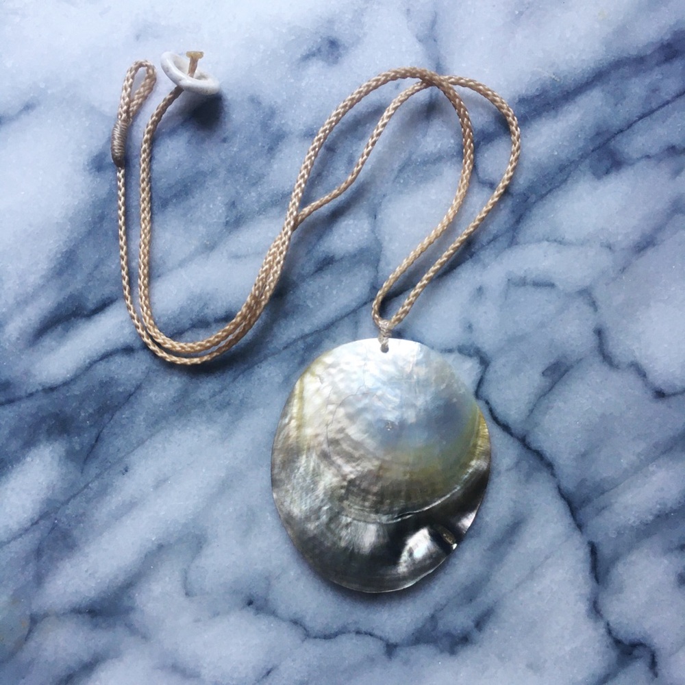 Hawaiian shell necklace